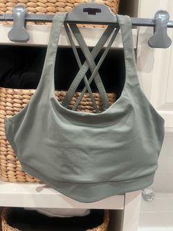 LULULEMON  WOMENS sport bra size L