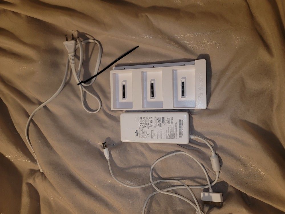 DJI Phantom 4/4 Pro/Advanced 3 Battery Charging Hub & Remote Controller Charger