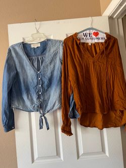 Cloth & stone V-Neck Tops bundle