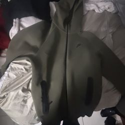 Nike Tech 