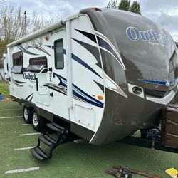 2013 Keyston Outback super-lite 210rs