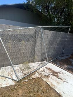 14’x7’ chain link fence panel with frame great for trellis