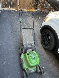Lawn Boy Lawnmower 