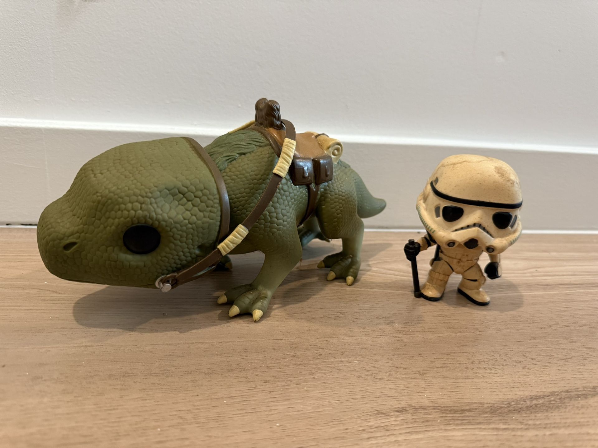 Funko POP! Star Wars Sandtrooper & Dewback Vinyl Figure