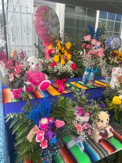 Mother’s day Gifts and Floral Arrangements
