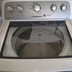 Maytag bravos Washer