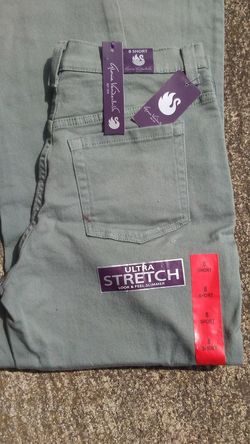 Gloria Vanderbilt Jeans. Size 8 Short.