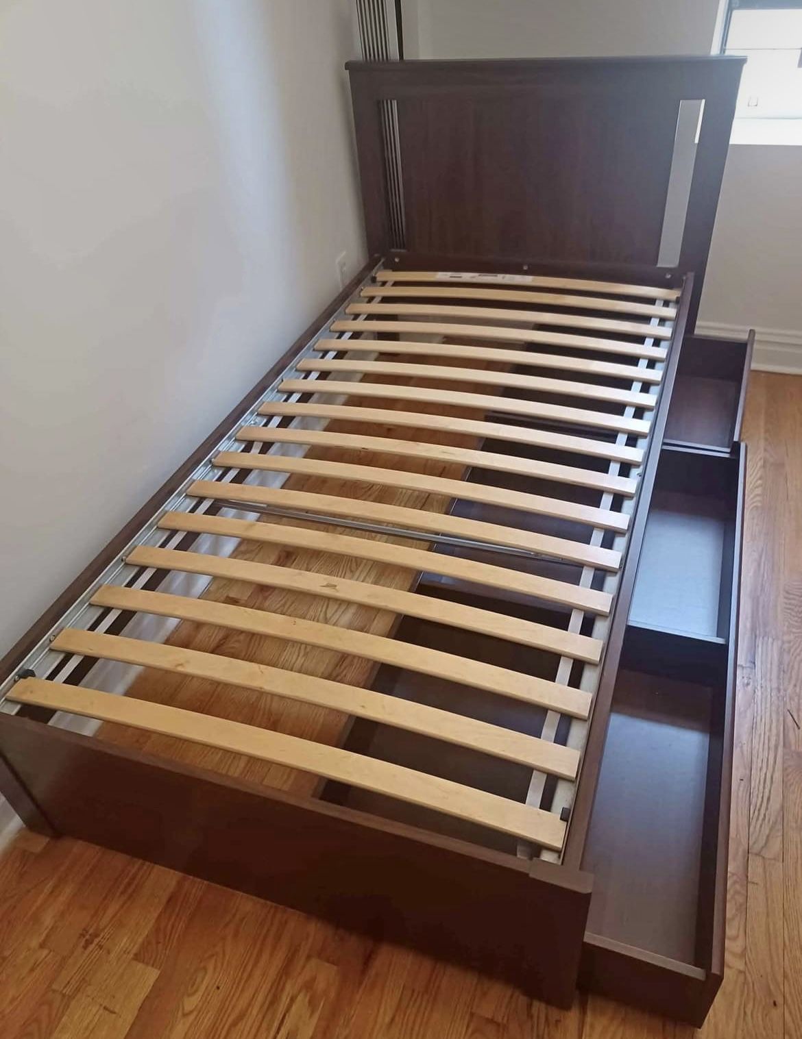 Twin Bed Frame With Drawers . Cama Con Cajones