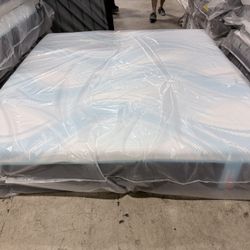 KING MATTRESS TEMPURPEDIC LUXEBREEZE FIRM 2.0