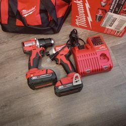 Milwaukee18 Impact and Drill Kit 