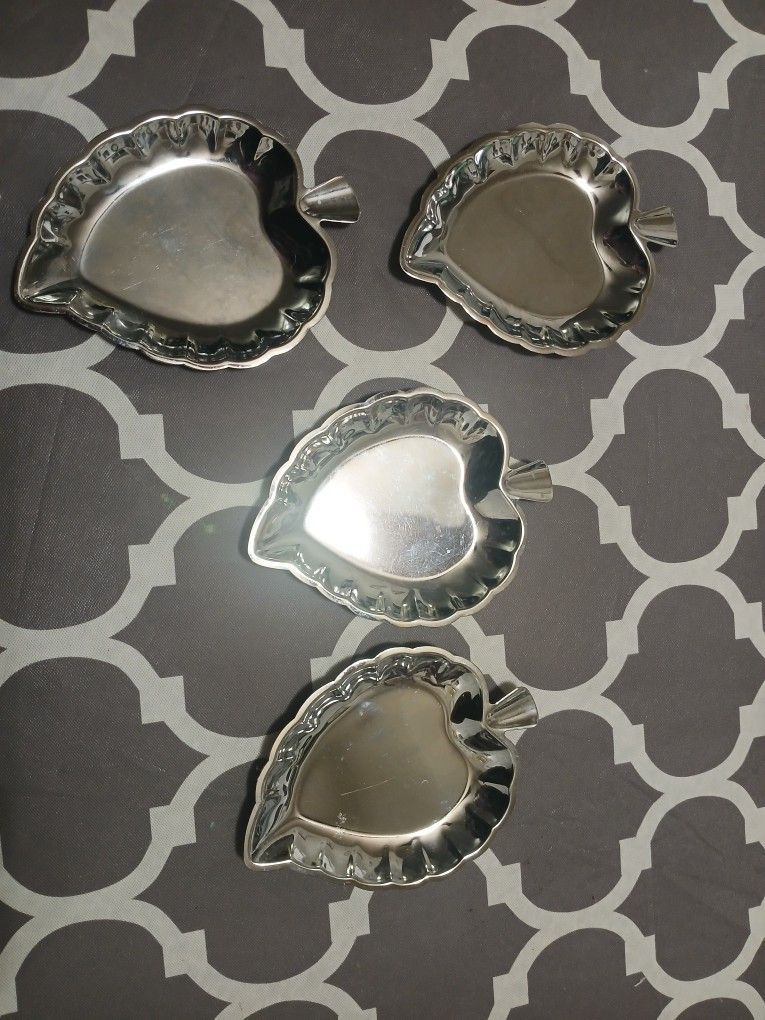 Vintage Stainless Steel Leaf Trays Lot Of 4