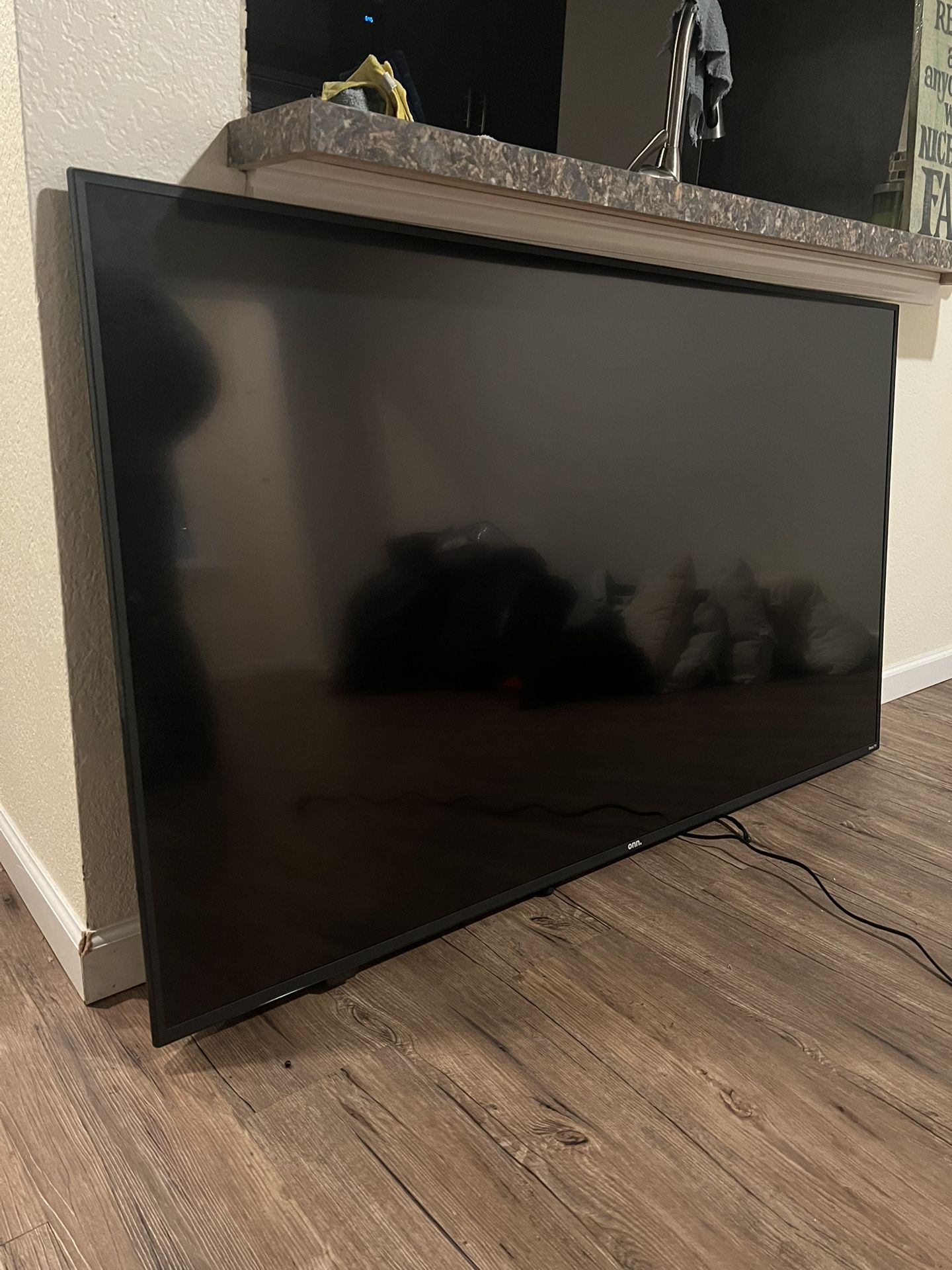 Roku Smart Tv 65’’