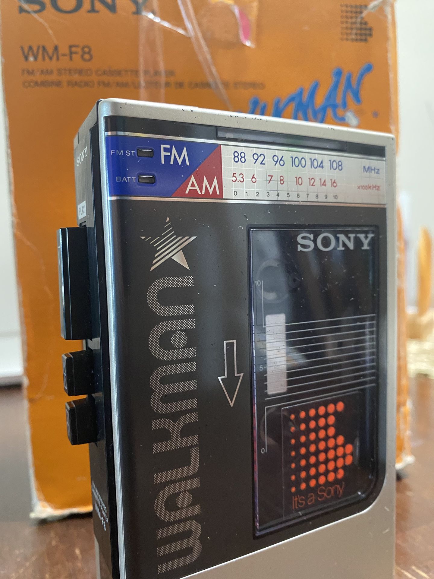 Sony Wm-F8 Walkman Vintage Cassette Player