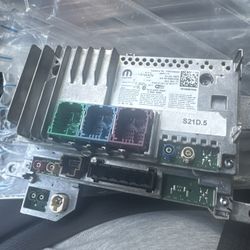 12in 21-24 Uconnect module Dodge Longhorn