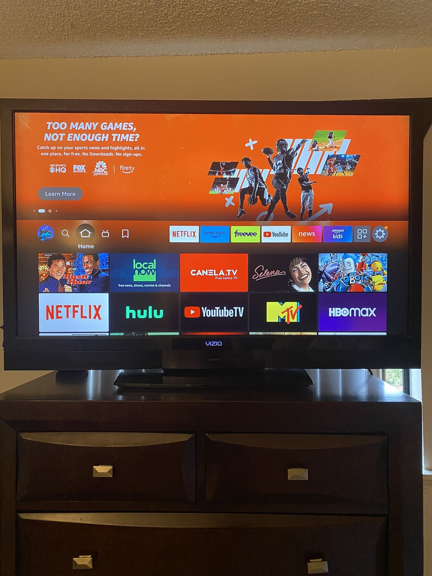 Vizio SV470M 47" Class Widescreen LCD HDTV