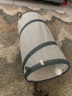 Cat tunnel