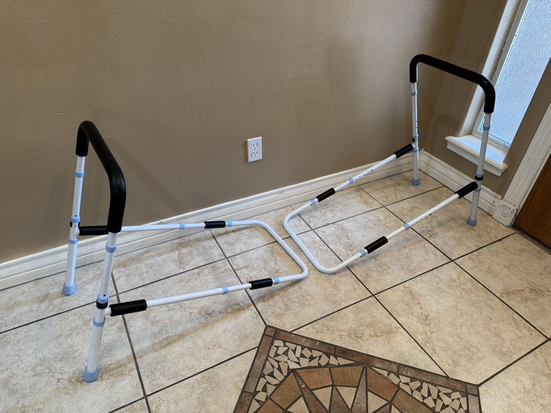 Bed rails for seniors. Easy to use. Adjustable. Like new.
