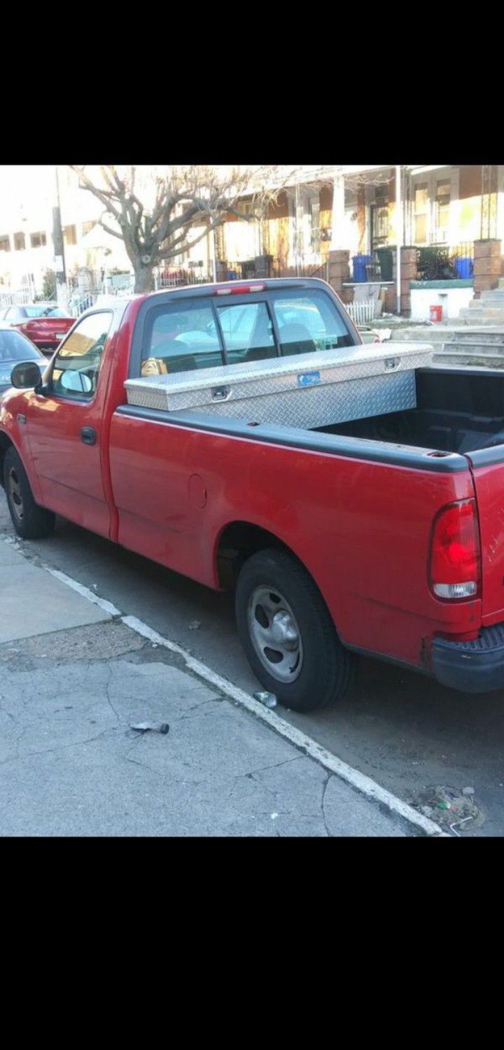 2003 Ford F150 $2, 600