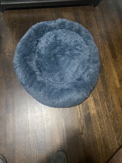 Medium sized dog bed