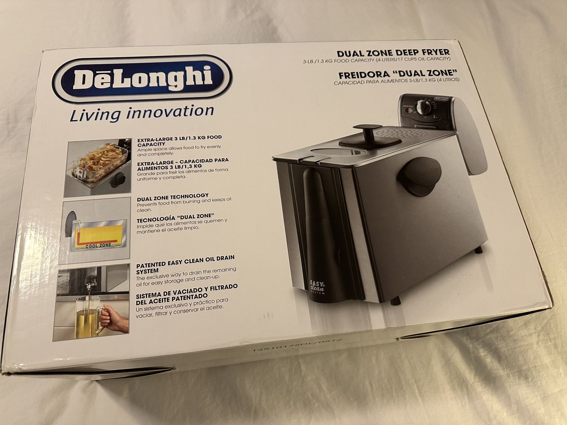 DeLonghi D14522DZ Dual Zone 4 Liter Deep Fryer - BRAND NEW IN BOX!!!