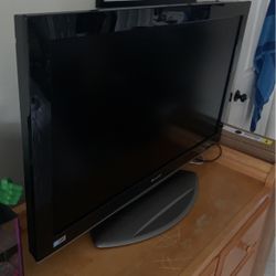 regular working TV 