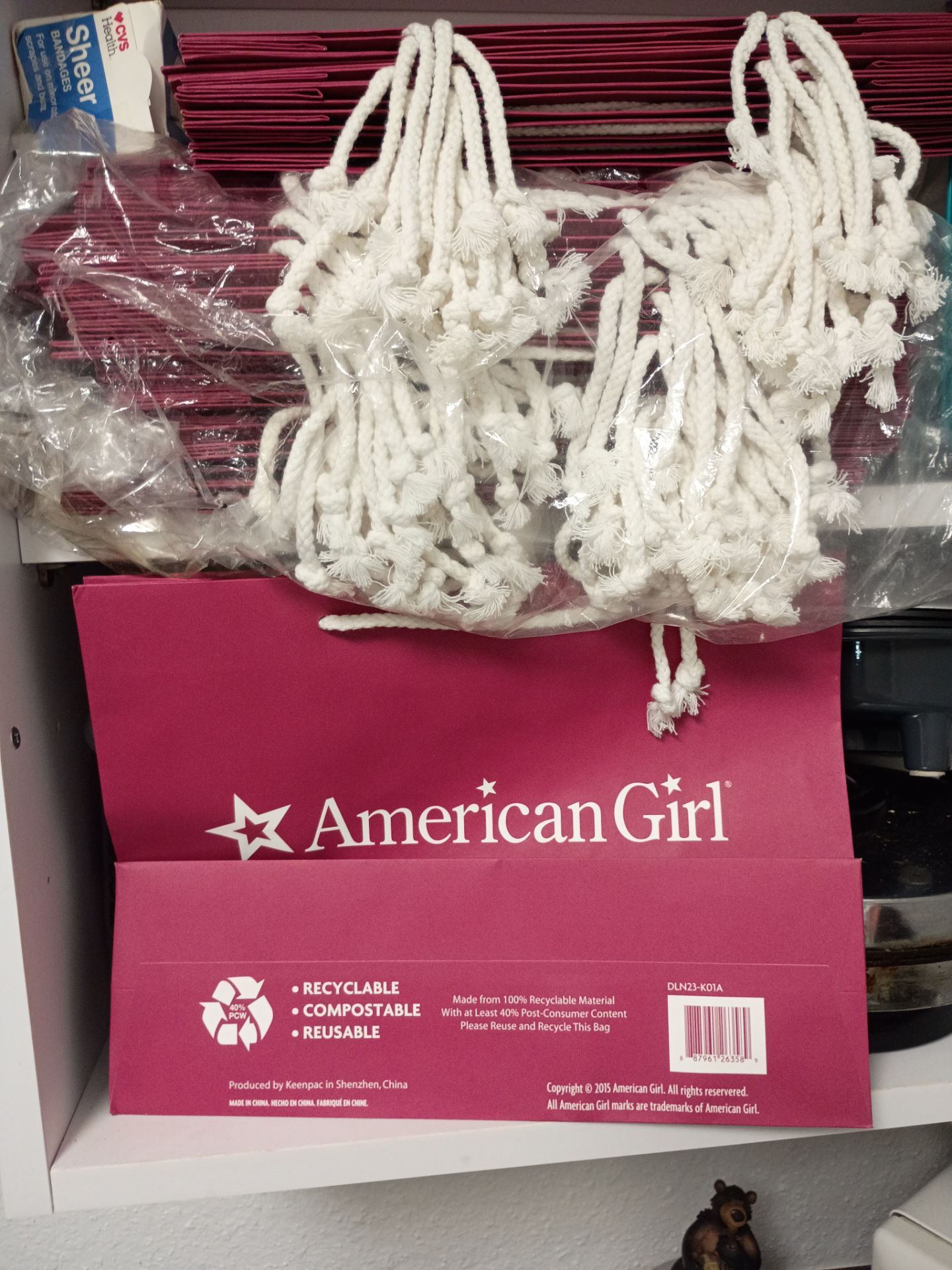 American gift packaging gifts of AG medium lot all inside a bag new