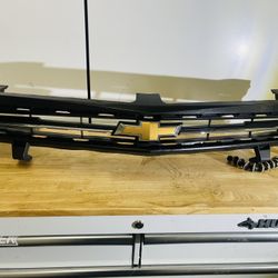 6th Gen Camaro Upper Grill