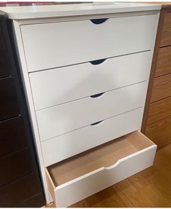 Five drawers dresser