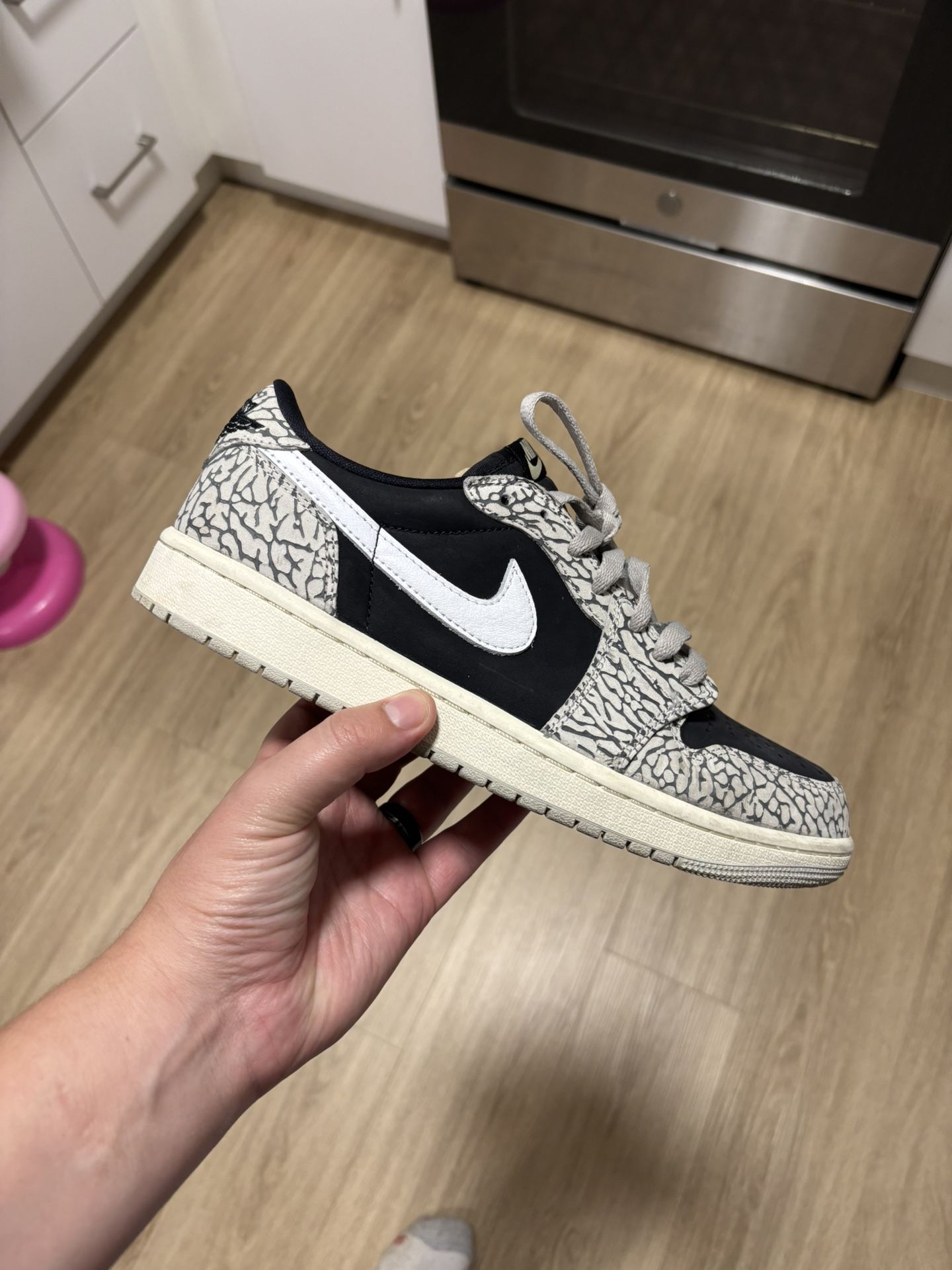 Jordan Retro 1 Low Black Cement