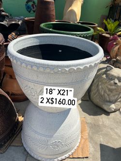 Clay pots 2X$160.00