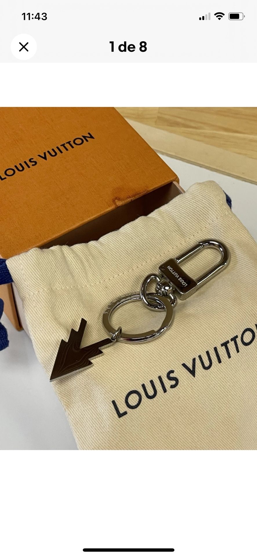 Louis Vuitton Authentic Key Holder three tones Triple V Made in Italy M68476