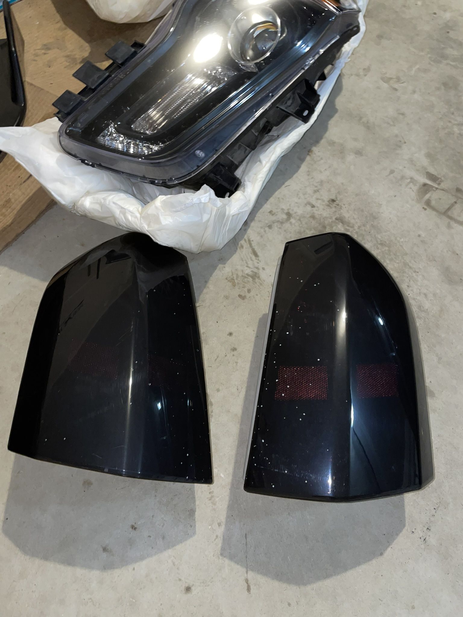 2011-2014 Chrysler 300 Tailights
