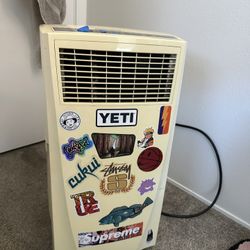Room AC Unit Comes With Remote And Window Vent (no Water Leak)