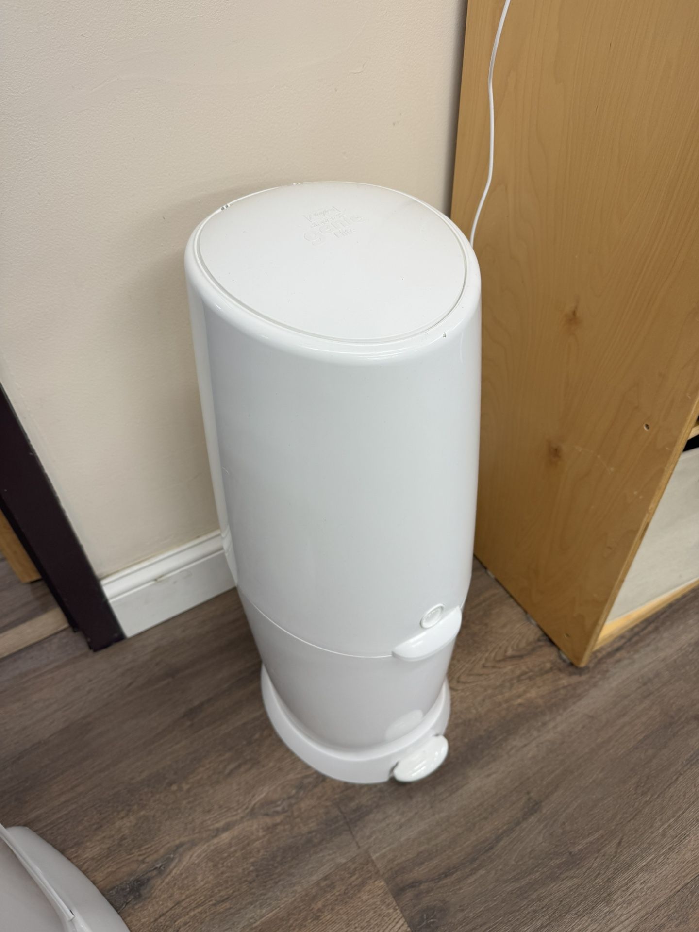 Diaper Genie Elite Diaper Pail