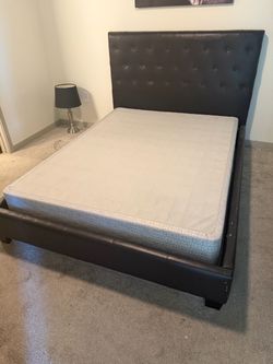 Bed frame & box spring
