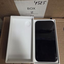 Apple Phone 16 Brand New $450