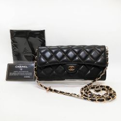 𝐂𝐇𝐀𝐍𝐄𝐋   Lambskin Matlasse Long Wallet Black 