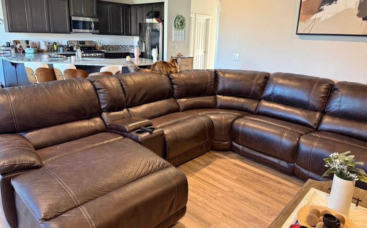 Sectional Couch 