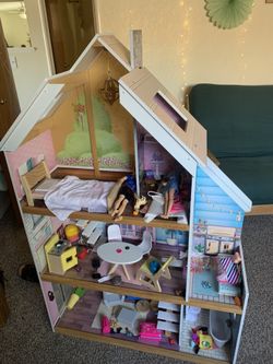Doll House + Toys 