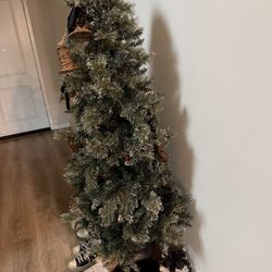 Free Christmas Tree 