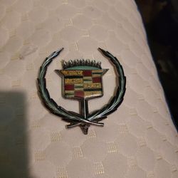 1972 CADILLAC HOOD ORNAMENT