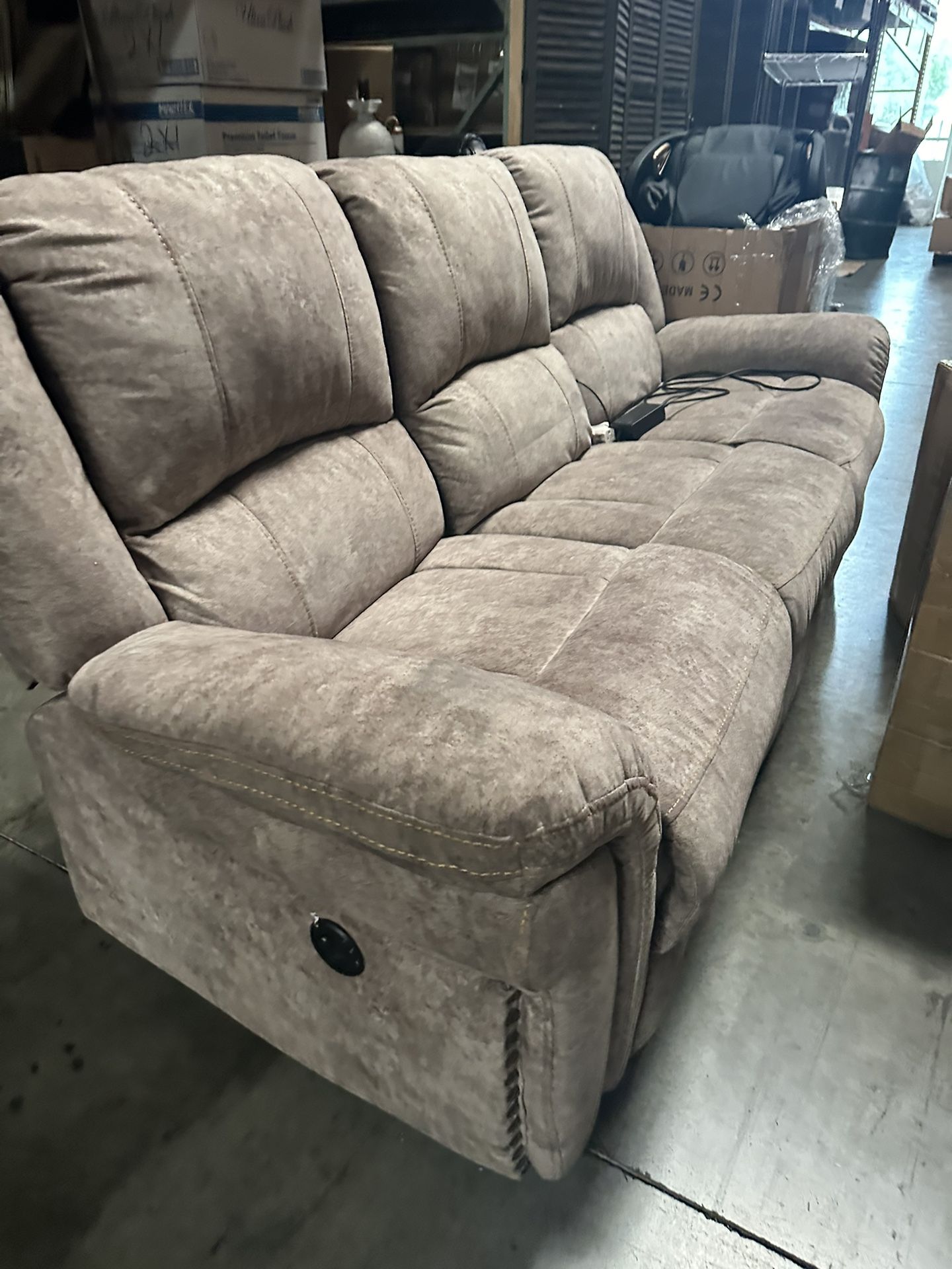 New. Tan Power Recliner Set W/USB