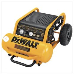 4.5 Gal. Portable Electric Air Compressor 225 PSI