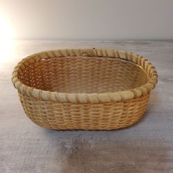 Nice Basket With Plastic Cover  .     Size  9"×  7"×  5" . 