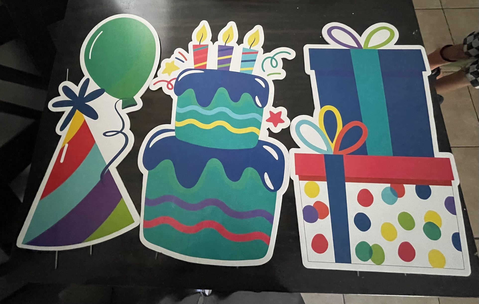 Birthday Lawn Decorations