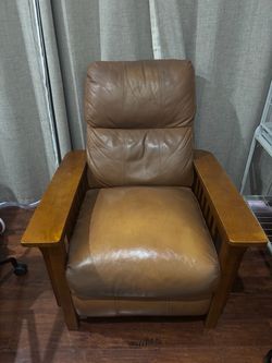 Harrison Leather pushback recliner