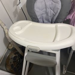 Grace High Chair In Great Condition 