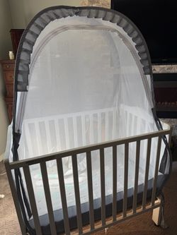 Mini foldable crib