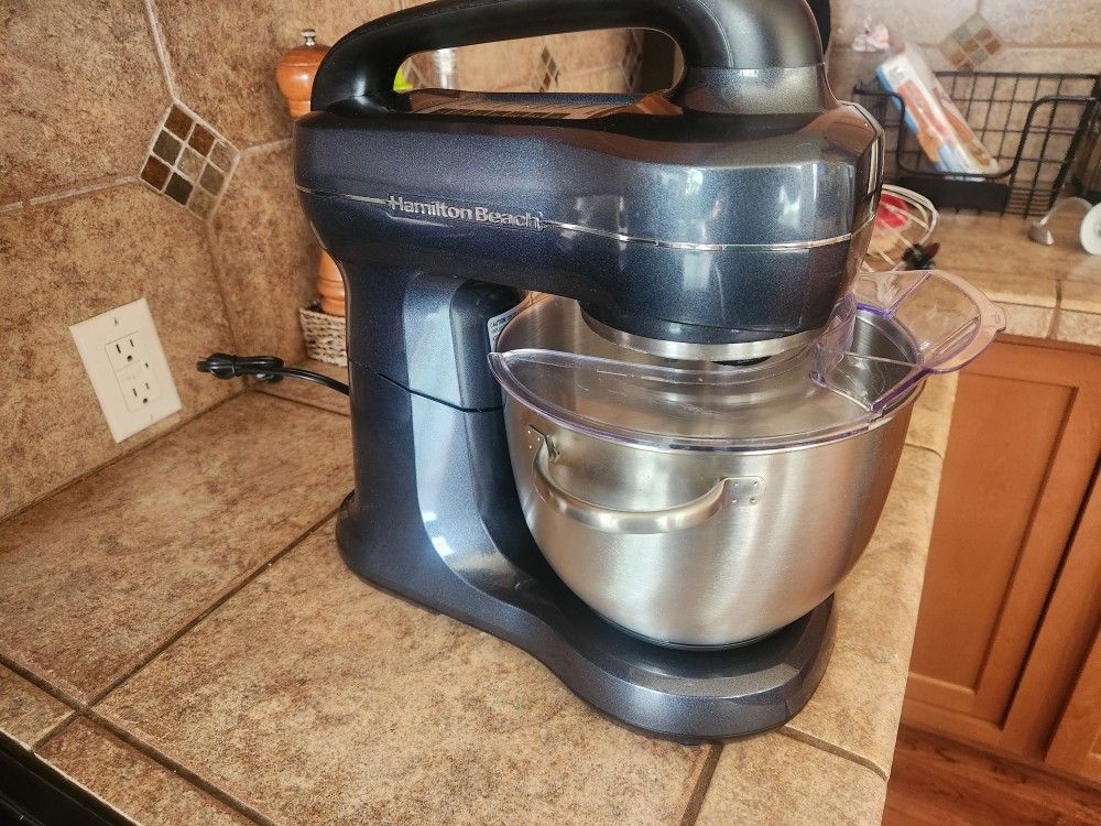 Hamilton Beach 7 Speed Stand Mixer 
