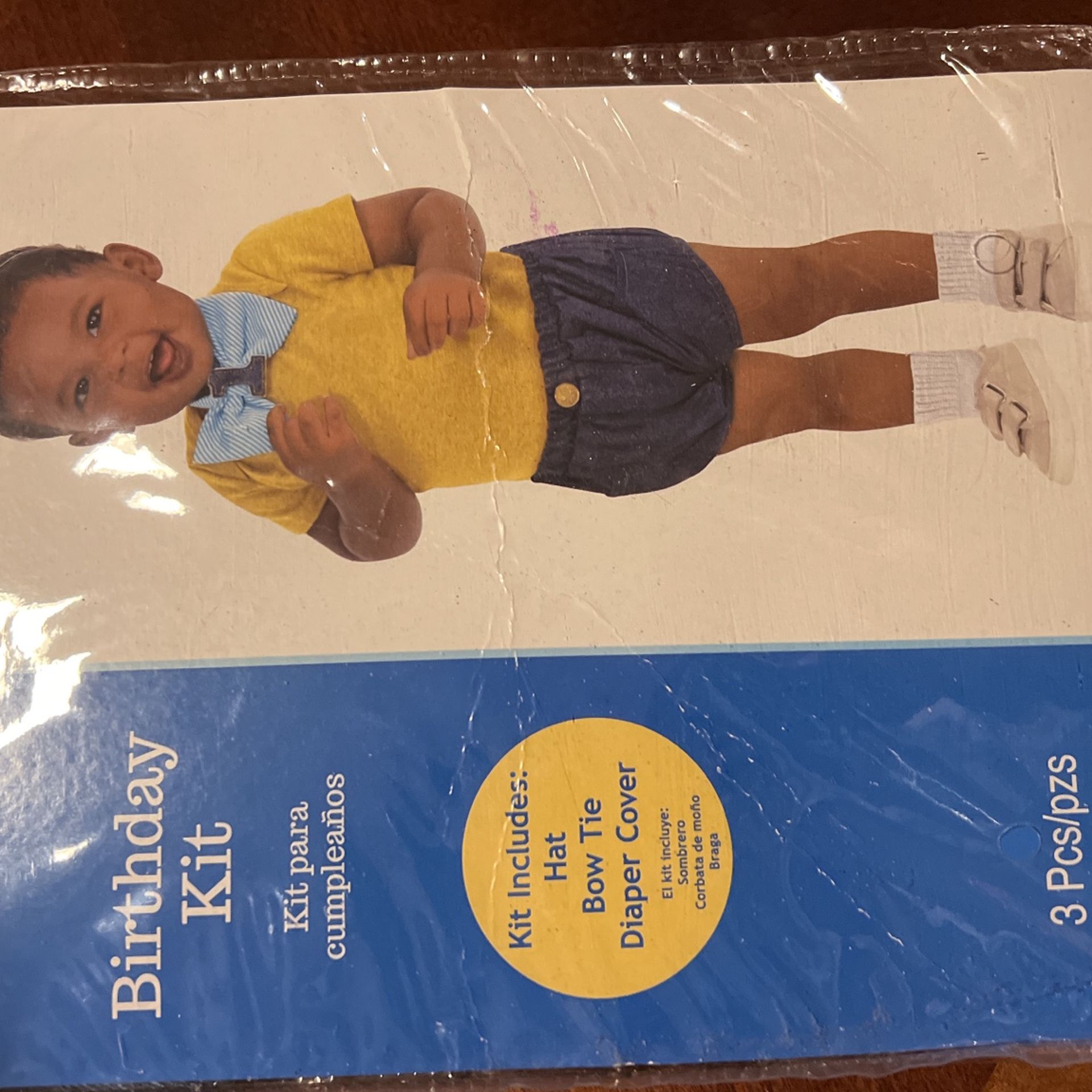 Birthday Kit Includes a Hat a Tie Bow And Diaper Cover 